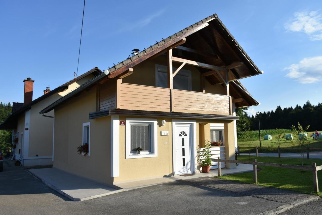 Apartma Marija Metlika Exterior foto