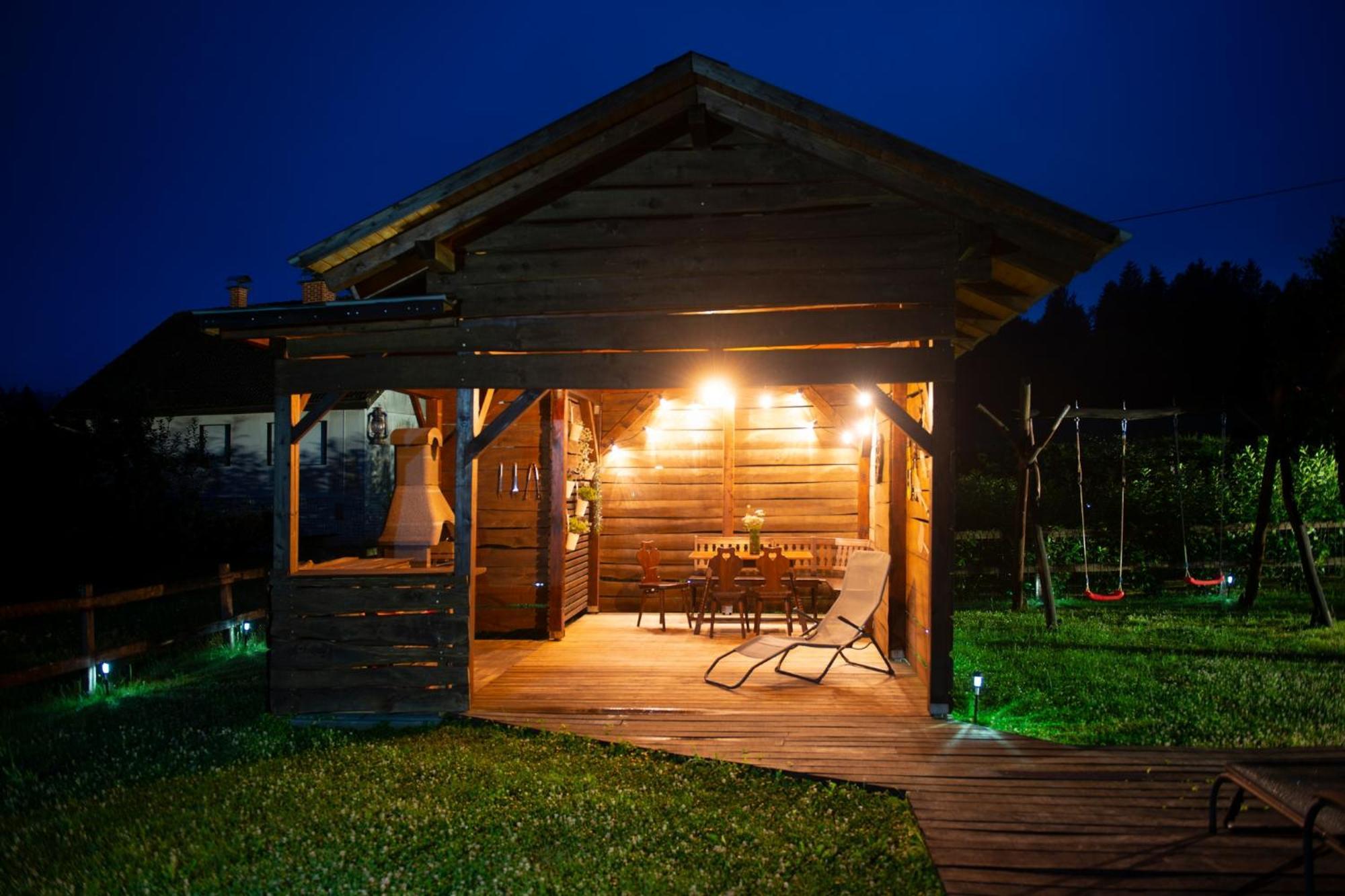 Apartma Marija Metlika Exterior foto