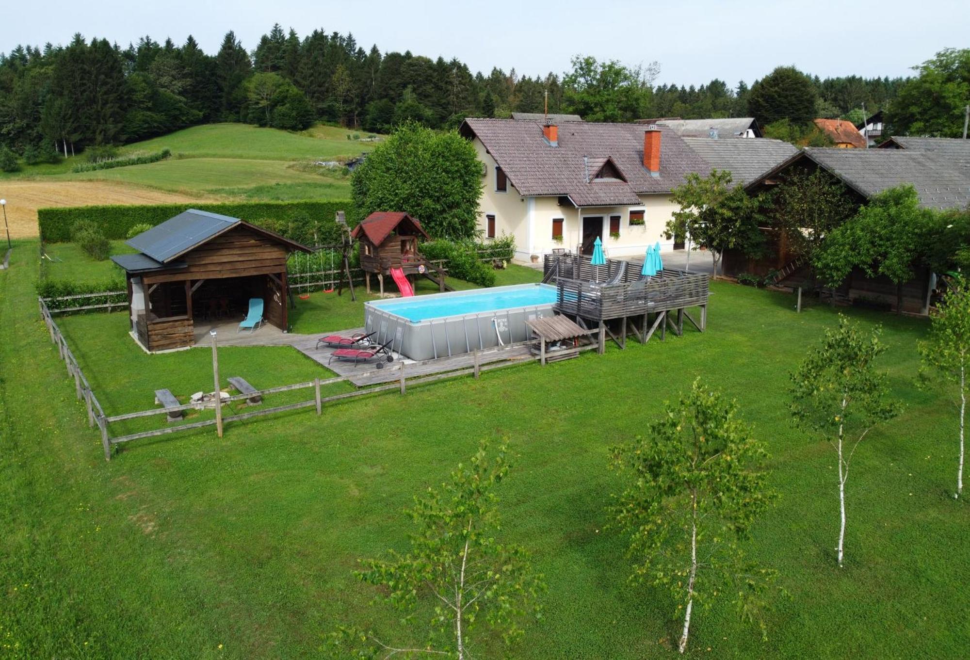 Apartma Marija Metlika Exterior foto