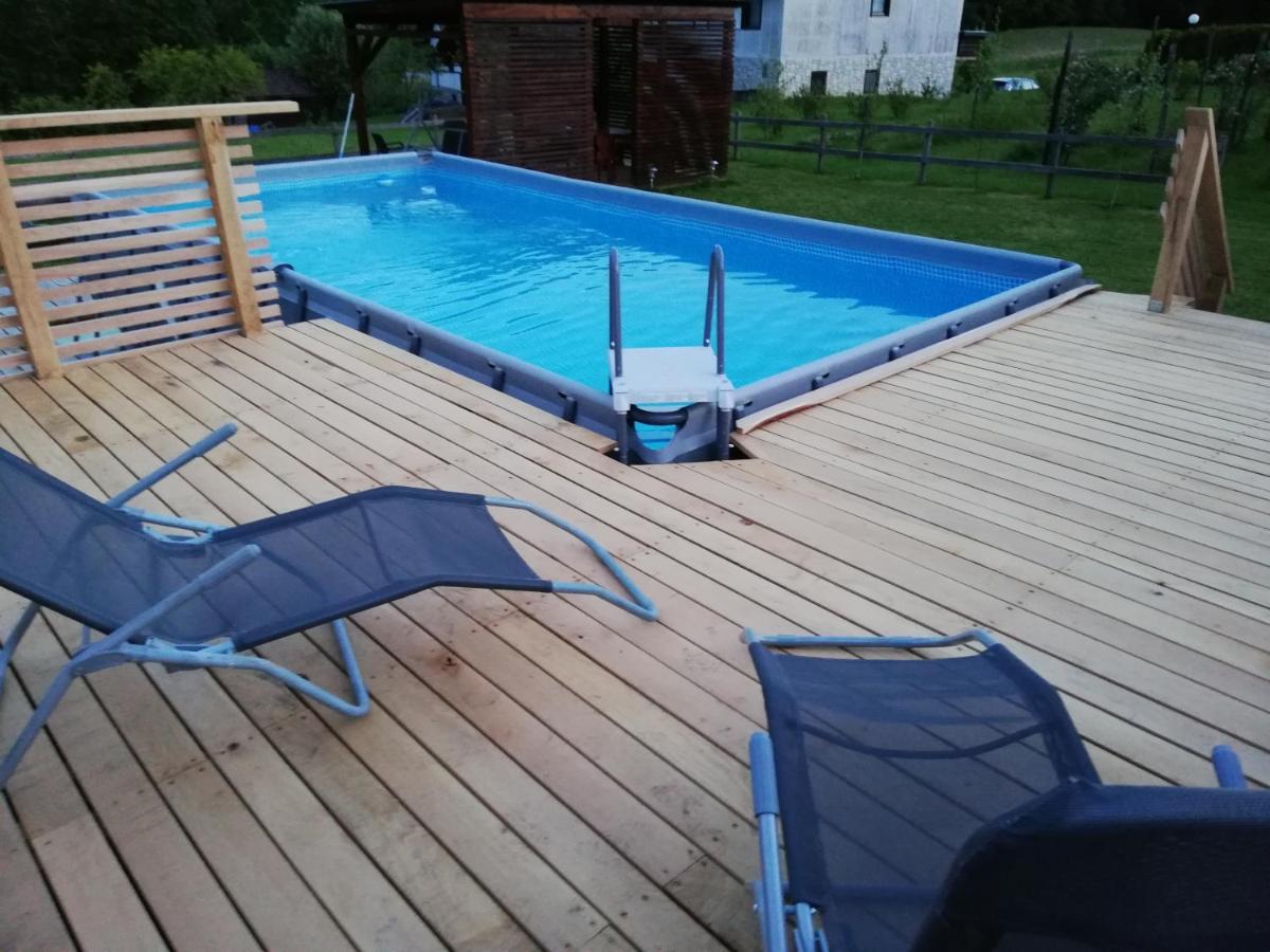 Apartma Marija Metlika Exterior foto